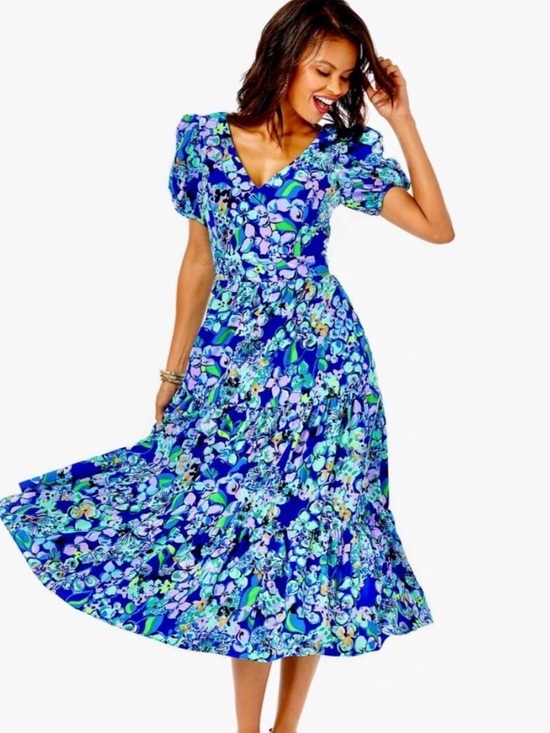 Lilly Pulitzer Dresses & Skirts - Lilly Pulitzer blue floral Grace midi dress nwt size 8